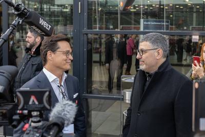 2. Bundesparteitag der BSW in Bonn - 12.01.2025-stock-foto