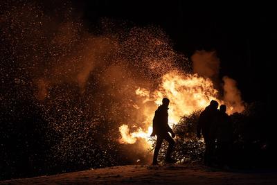 11.01.2025: Weihnachtsbaumverbrennung in Siegen-Oberschelden-stock-foto