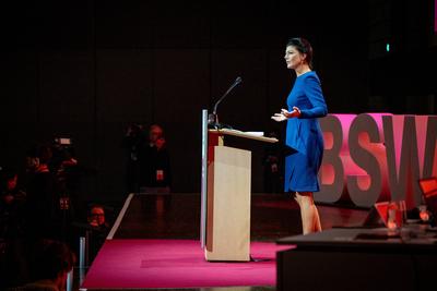 Bundesparteitag vor der Bundestagswahl 2025 ? BSW Bundnis Sahra Wagenknecht in Bonn ?-stock-foto