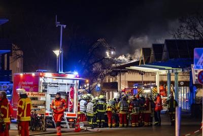10.01.2025, Brand in Parkhaus-stock-foto