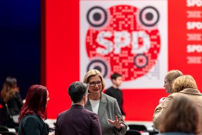 Au?erordentlicher Bundesparteitag der SPD vor Neuwahl des Bundestages, Berlin, 11.01.2025-stock-foto