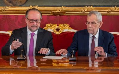 20250110 Betrauung von Schallenberg mit der Fortfuehrung der Verwaltung des Bundeskanzleramtes-stock-foto