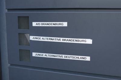 Briefkasten der AfD und der Jungen Alternative Briefkasten der AfD und der Jungen Alternative, 03.11.2024, Werder, Brand-stock-foto
