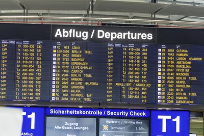 DEU, Deutschland, Baden-W?rttemberg, Stuttgart, 27.02.2020: Am Flughafen Stuttgart wurde am Nachmittag ein Flug von Euro-stock-foto
