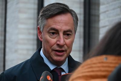 Bundesvorstandsklausur der CDU Deutschlands in Hamburg - Generalsekret?r Carsten Linnemann gibt vor Beginn der Klausurtagung ein Statement ab. Hamburg, der 10.01.2025-stock-foto