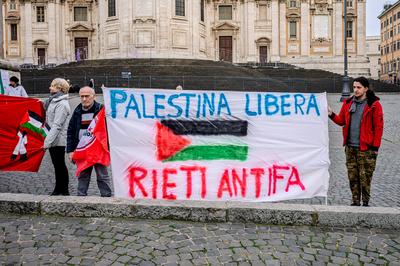 National Mobilization Day of Sanitarians for Gaza-stock-foto
