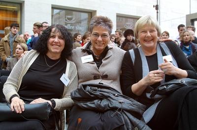 Zeitzeugen Freya Klier , Ulrike Poppe und Marianne Birtler Eroeffnung der Ausstellung - Die Mauer ? Eine Grenze durch De-stock-foto