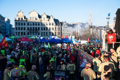 National strike and protestation march against pension budget plans, organised by the public sector in Brussels Capital-stock-foto