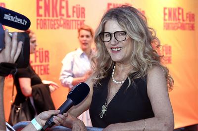 Barbara Sukowa bei der Premiere des Kinofilms Enkel f?r Fortgeschrittene im Kino am K?nigsplatz. M?nchen, 16.08.2023 ***-stock-photo