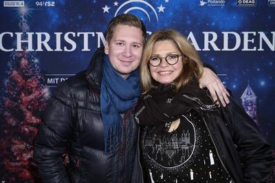 Clemens Trischler und Maren Gilzer beim VIP Opening des Christmas Garden 2019 im Botanischen Garten. Berlin, 15.11.2019-stock-foto