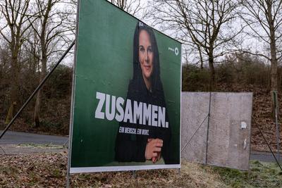 Winterwahlkampf 2025 ? Wahlplakat der Gr?nen mit Annalena Baerbock-stock-foto