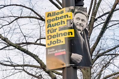 13.01.2025,Berlin,Wahlplakat zur Wahl zum 21. Deutschen Bundestag am 23. Februar 2025,Motiv FDP Christian Lindner, geseh-stock-foto