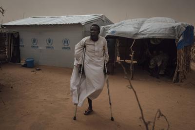  Sudanese refugees in Chad - 22/06/2024 - chad / ? Adre ? - Mokhtar Idriss, 55, was shot in the legs by the RSF on June-stock-foto