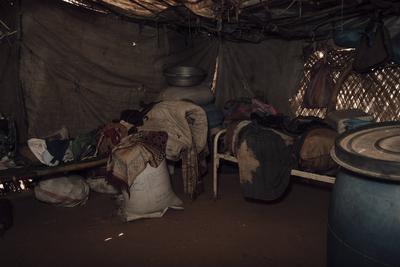  Sudanese refugees in Chad - 19/06/2024 - chad / ? Adre ? - In a hut on the transit camp in the town of Adre. June 19,-stock-foto