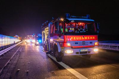 Schwerer Auffahrunfall auf A72 ? Transporter kollidieren auf A72-stock-foto