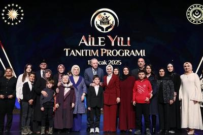 Turkish President Recep Tayyip Erdogan participates in the Year of the Family promotion program-stock-foto