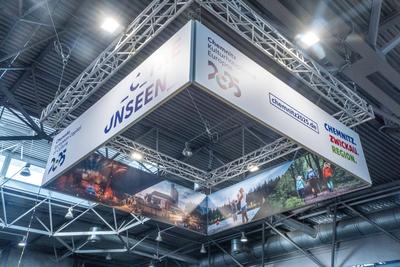 Presserundgang beim Aufbau der Tourismus Caravaning Messe auf dem Leipziger Messegel?nde. Werbung f?r die europ?ische Ku-stock-foto