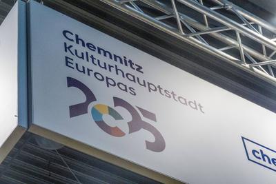 Presserundgang beim Aufbau der Tourismus Caravaning Messe auf dem Leipziger Messegel?nde. Werbung f?r die europ?ische Ku-stock-foto