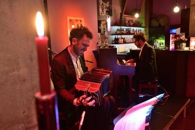 S?chsisches Mozartfest 2024 S?chsisches Mozartfest 2024. Milonga mit Live-Musik: RANAS-Duo Porteno de Tango im Veranstal-stock-foto