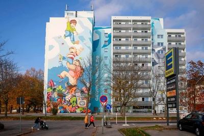 Bunte Fassadengestaltung am Bruehl in der Stadt Chemnitz (Foto vom 24.10.2024). Die saechsische Industriestadt Chemnitz-stock-foto