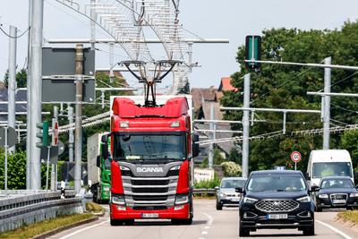 Pilotprojekt f?r Oberleitungs-Lkw im Murgtal startet dreij?hrige Testphase. eWayBW ist ein Pilotprojekt zu elektrisch b-stock-foto