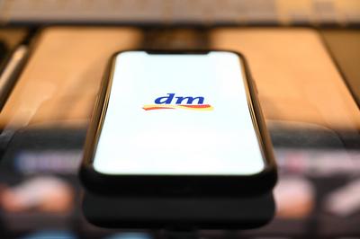 Stock- und Symbolbilder I 06.09.2022 Thema Apps und ?hnliches: DM, dm-drogerie markt, deutsche Drogeriemarktkette, Droge-stock-foto