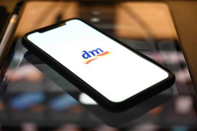 Stock- und Symbolbilder I 06.09.2022 Thema Apps und ?hnliches: DM, dm-drogerie markt, deutsche Drogeriemarktkette, Droge-stock-foto