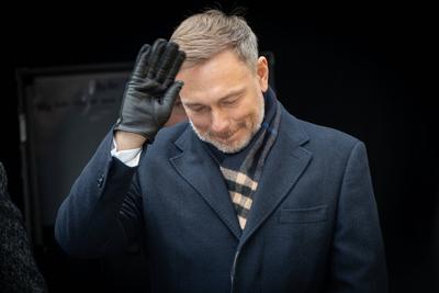 Christian Lindner, FDP-Parteivorsitzender und ehemaliger Bundesfinanzminister, w?hrend der Wahlkampfveranstaltung auf dem Kr?pcke in Hannover, Niedersachsen-stock-foto