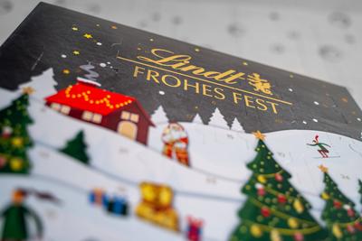 Themenbild - Lindt Adventskalender mit Schokolade von EDEKA, 03.12.2024-stock-photo