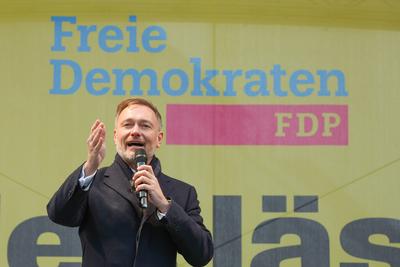 FDP-Wahlkampf: Christian Lindner tourt  durch Niedersachsen-stock-foto