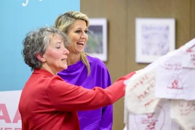 Queen M?xima visits community art project Thuis, Den Haag, The Netherlands-stock-foto