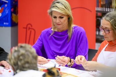 Queen M?xima visits community art project Thuis, Den Haag, The Netherlands-stock-foto