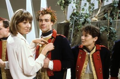 Bildnummer: 56658138  Datum: 01.11.1984  Copyright: imago/teutopressJudy Winter mit Klaus J. Behrendt und Anke Sevenich (v.li.) 11/84 cho Judy Winter mit Klaus J. Behrendt und Anke Sevenich (v.li.) im November 1984 in ...von einem, der auszog... (ZDF) Deutschland deutsch Deutsche Frau Frauen Schauspielerinnen Schauspiel Schauspielerin Film TV Fernsehen Kino Serie Deutscher Mann Schauspieler german actress actor Kost?m kost?miert Uniform Punk Punks Punker punkig quer halb stehend People x0x xsk 1984 quer  56658138 Date 01 11 1984 Copyright Imago teutopress Judy Winter with Klaus J Behrendt and Anke Sevenich V left 11 84 Cho Judy Winter with Klaus J Behrendt and Anke Sevenich V left in November 1984 in from a the took off ZDF Germany German German Woman Women Actresses Acting Actress Film TV Television Cinema Series German Man Actor German actress Actor Costume kost?miert Uniform Punk Punks Punks punk horizontal half standing Celebrities x0x xSK 1984 horizontal-stock-photo