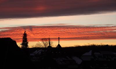 14.01.2025,Deutschland, NRW,Jahreszeiten, Winter,Sonnenaufgang im S?den von Dortmund,-stock-foto