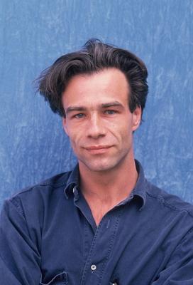Der Schauspieler Klaus Johannes Behrendt posiert am 01.05.1992 vor neutralem Hintergrund *** The actor Klaus Johannes Be-stock-foto
