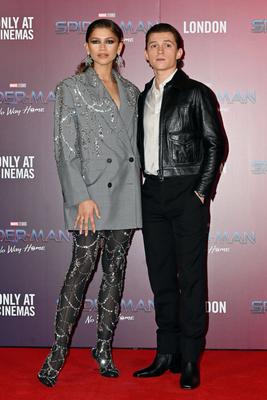 Spider-Man, No Way Home photocall, London, UK - 5 December 2021 London, UK - 5 December 2021 Zendaya and Tom Holland att-stock-foto