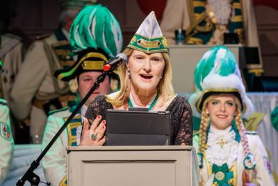 N?rrisches Steckenpferd 2025 f?r Tina Hassel-stock-foto