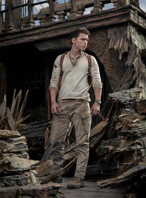 Tom Holland, Uncharted (2022). Photo credit: Clay Enos / Sony Pictures / The Hollywood Archive PUBLICATIONxINxGERxSUIxAU-stock-foto