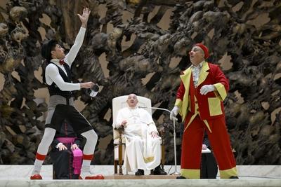 ITALY - POPE FRANCIS  DURING HIS WEEKLY GENERAL AUDIENCE IN THE PAUL VI HALL AT  THE  VATICAN - 2025/1/15-stock-photo