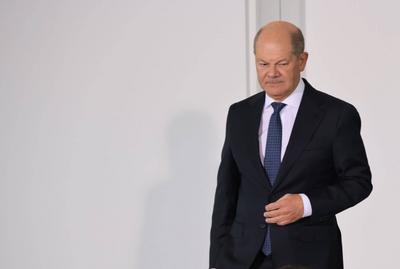 Bundeskabinett mit Scholz-stock-photo