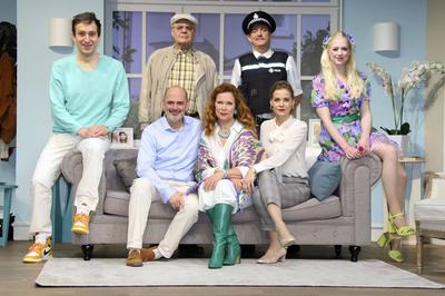 Mathias Renneisen, Stefan Kiefer, Gerhard Mohr, Marion Kracht, Daniel Krauss, Jessica Ginkel, Stefanie Darnesa-stock-foto