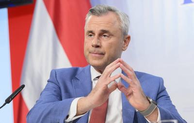 20250115 PK Hofer und Gulyas-stock-foto