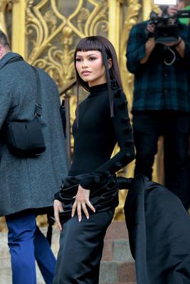 Paris Fashion Week: arrivÃ e de Zendaya au dÃ filÃ Schiaparelli. Arrival at Schiaparelli Show 300835 2024-01-22 Paris Fr-stock-foto