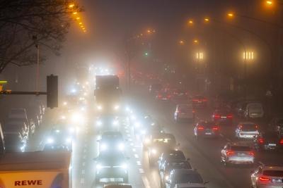 Dichter Nebel-stock-foto