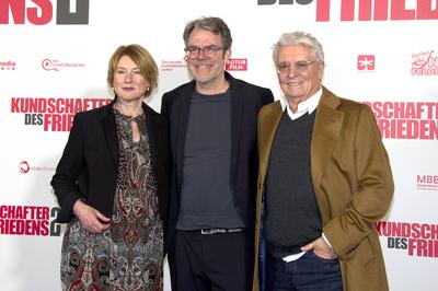 Corinna Harfouch, Robert Thalheim, Henry H?bchen-stock-foto