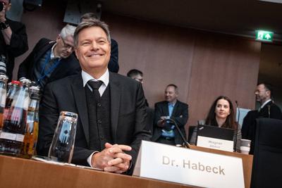 Deutscher Bundestag ? 2. Untersuchungsausschuss Atomausstieg ? ?ffentliche Zeugenvernehmung ? Bundeswirtschaftsminister Robert Habeck als Zeuge vor dem Untersuchungsausschuss-stock-foto