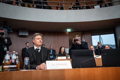 Deutscher Bundestag ? 2. Untersuchungsausschuss Atomausstieg ? ?ffentliche Zeugenvernehmung ? Bundeswirtschaftsminister Robert Habeck als Zeuge vor dem Untersuchungsausschuss-stock-foto