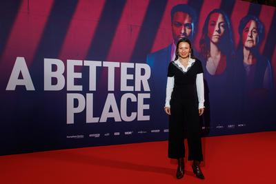 Premiere - A Better Place-stock-foto