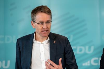 16.01.2025, Kiel, Deutschland, Wahlkampf in S-H, CDU stellt Bundespolitisches Fenster vor, Pressetermin mit Daniel G?nth-stock-photo