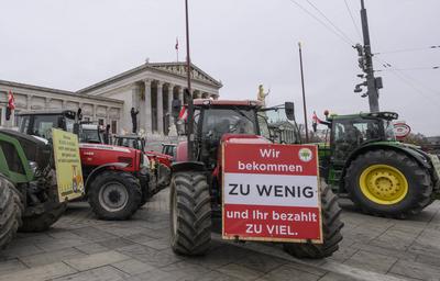 20250116 Taktor-Sternfahrt und PG_der UBV-stock-photo